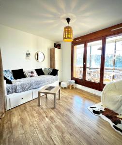 Appartements La joue du loup, aux pieds des pistes et vue sur montagnes : photos des chambres