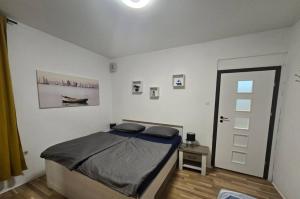 Diamond - 500 m from the centar