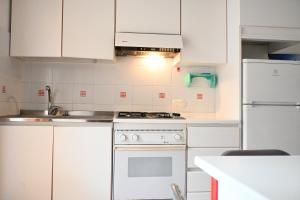 M415 Marcelli Trilocale piano terra con corte esterna