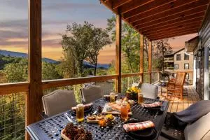 Tranquil Mountain Getaway By Ghosal Luxury Lodging - Cartertown