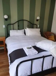 The Robinhood Inn - Drouin - Yarragon