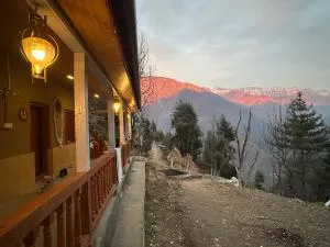 Magic Meadow Homestay - Sainj