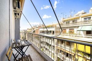 Spacious 3 Bedroom Flat at Metro