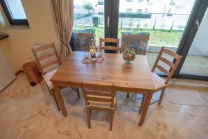 Sunny Premium Studio