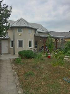 KUCA na periferiji NS