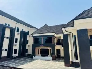 Iris Chen Hotel and Suites - Mama