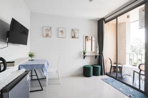 Mountain View Apartment