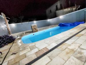 Casa com piscina Boracéia 500m Praia