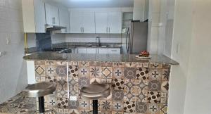 Spacious & Comfortable, 2R-2 Bath, 1 Sofa, Pool