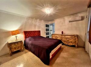 Spacious & Comfortable, 2R-2 Bath, 1 Sofa, Pool