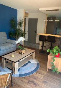Chez Mathias 2 bedrooms 2 beds cribs garage