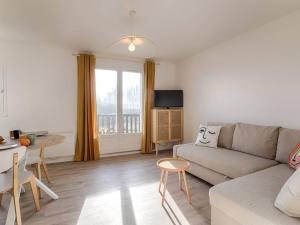 Appartements Studio confortable a 300 m de la plage avec parking prive - FR-1-788-45 : photos des chambres