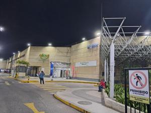 Apto Comodo cerca de Centro de Puerto La Cruz