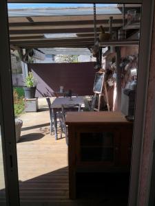 Maisons de vacances JOLI COCON AVEC TERRASSE ENTRE GIVERNY et LA ROCHE GUYON : photos des chambres