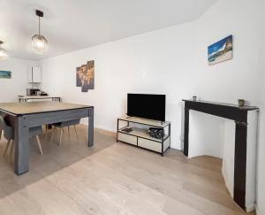 Évasion détente avec Jacuzzi Sauna & Billard