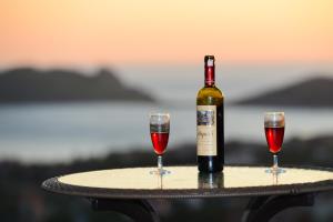 Studio with Sea View room in Hotel Dina - Ξενοδοχείο Ντινα