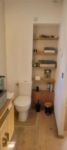 B&B / Chambres d'hotes Chambres d hotes les Romarins : photos des chambres