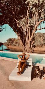 chalet frente al rio con pileta