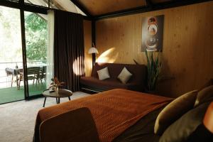 Baanraisongshul K&E Gardens