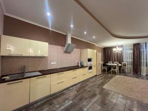 Apartment on Klovsky Uzviz