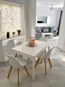 SR La Cartuja Calahonda 2 BDR with Sea View