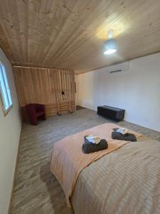 Chalet & étang privé - Longny-au-Perche