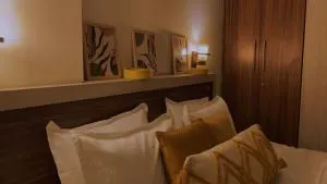 Gulabi Meadows - Jaipur