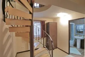 Prenociste Knez - 佩奇