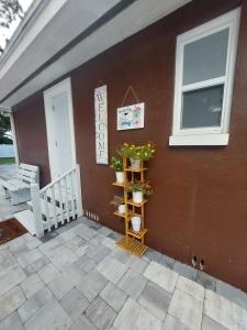 NICE PLACE Studio1 of 2