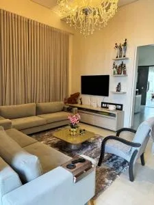 Linda casa nova 3 quartos com suite e piscina - Nova Mutum