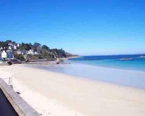 Maisons de vacances Maison Renovee Plomelin - Countryside and Beaches : Maison 3 Chambres