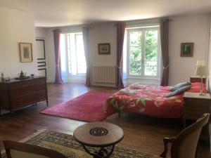 B&B / Chambres d'hotes Chateau de La Grange : photos des chambres