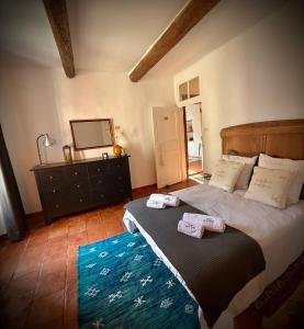 Maisons de vacances Ostal de la Croix Vieussan : photos des chambres