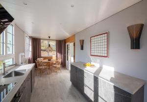 Chalet Hunnenfluh Garden Apartment