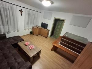 Apartma Hiška Vrh
