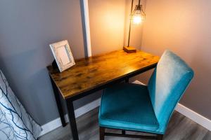 Live Like A Local - Walk To Dining, Shops & Park