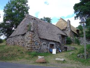 Chalets Wood log chalet : photos des chambres