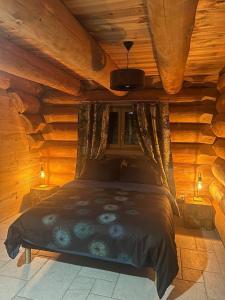 Chalets Wood log chalet : photos des chambres