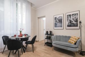 C2 Top Class Apartment, 2 camere da letto con giardino in zona Via Veneto distante 15 minuti a piedi da Fontana di Trevi