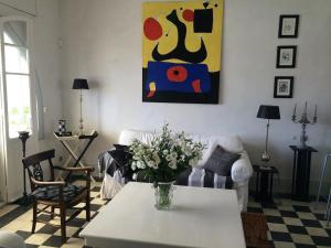 Villa Les Algues, les pieds dans leau sur la plage de Rènecros