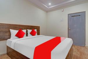 Hotel O R Square Bn Reddy