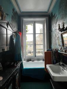 Sejours chez l'habitant Les Chambres du Dr Papertian : photos des chambres