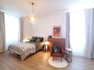 Sejours chez l'habitant 2 chambres a 13km du Puy dufou : photos des chambres