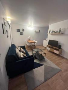 Appartements Appartement cosy, 10 min Chateau Versailles et 5 min Gare : photos des chambres