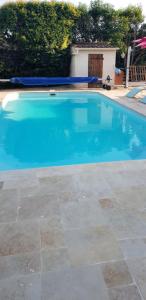 Maisons de vacances F1 Moderne avec Piscine privee et Vue sur le Garlaban : photos des chambres