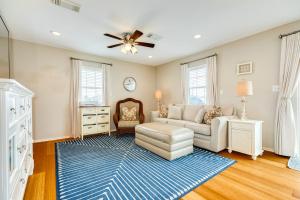 Saltwater Cowboys Retreat - Bayfront Boat Slip & Hot Tub