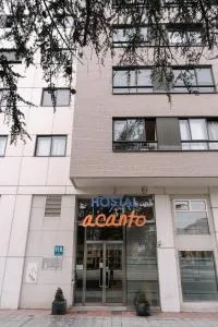 Hostal Acanto - Rubena