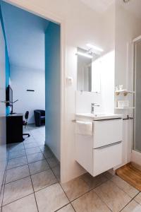 Appartements Studio lumineux idealement situe : photos des chambres