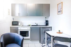 Appartements Studio lumineux idealement situe : photos des chambres