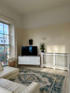 Apartment 1 mile from Cheltenham Racecourse